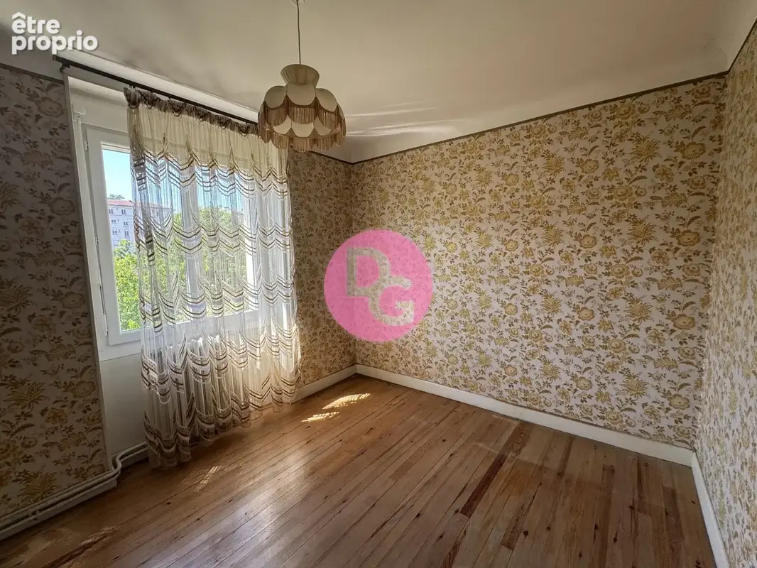 Maison 6 pièces 140 m² à vendre à Decazeville (12300) - photo 8