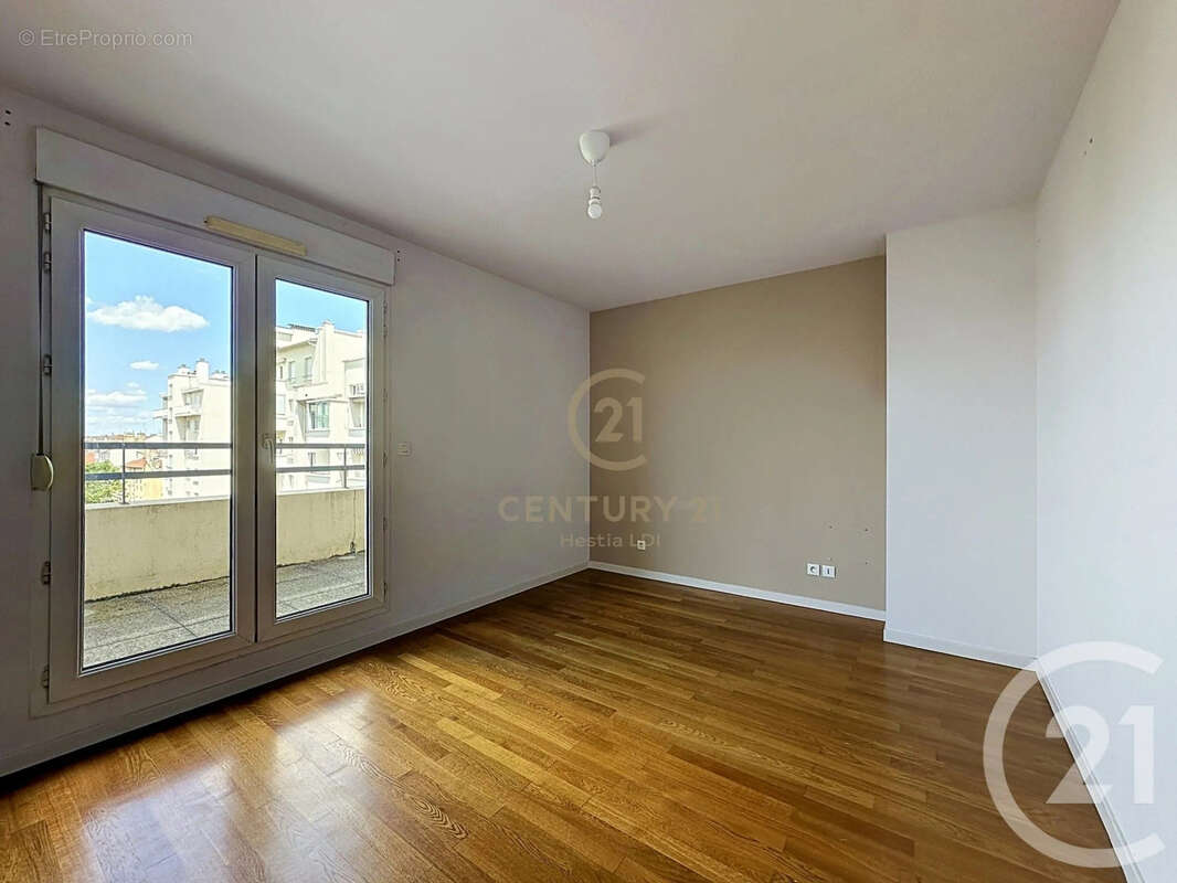 Appartement à LYON-8E