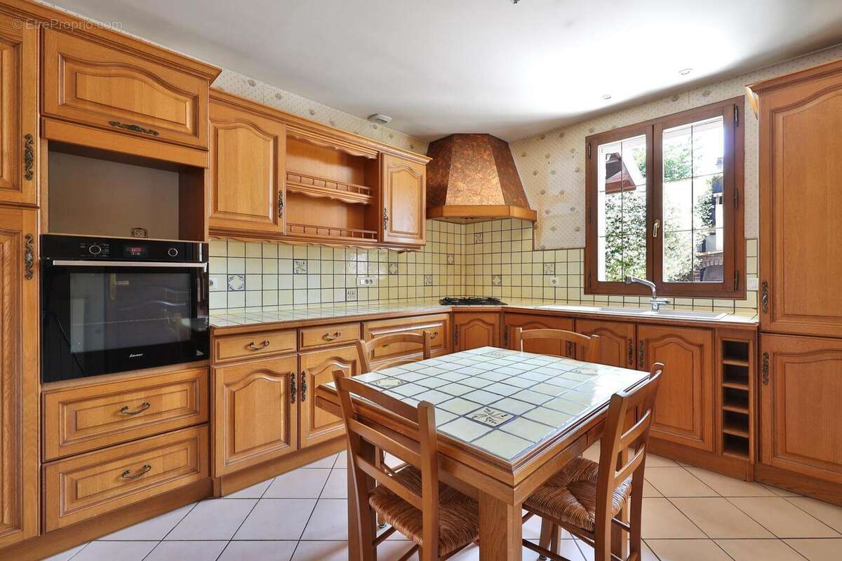 Photo 4 - Maison à VILLEURBANNE