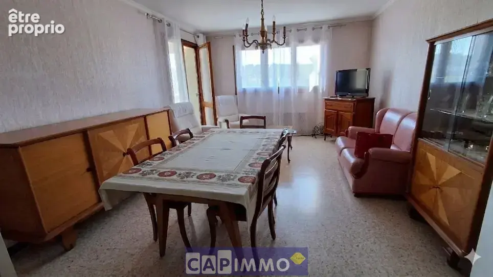 Appartement t3, parking, cave, possibilite garage 83160 la valette - photo 4