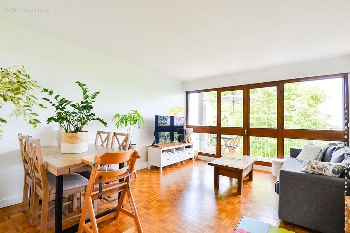 Appartement à LA FRETTE-SUR-SEINE