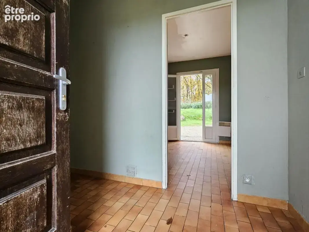Maison 4 pièces 75 m² · à Varès · 75 m² · 98 000 €