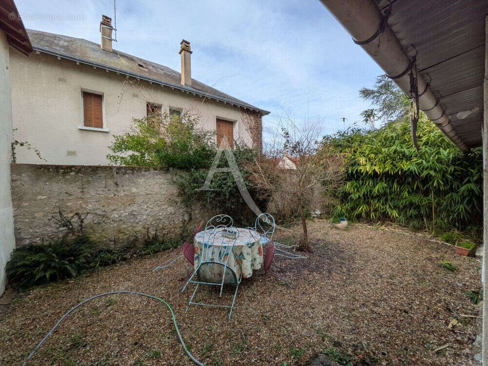 Maison à ONZAIN