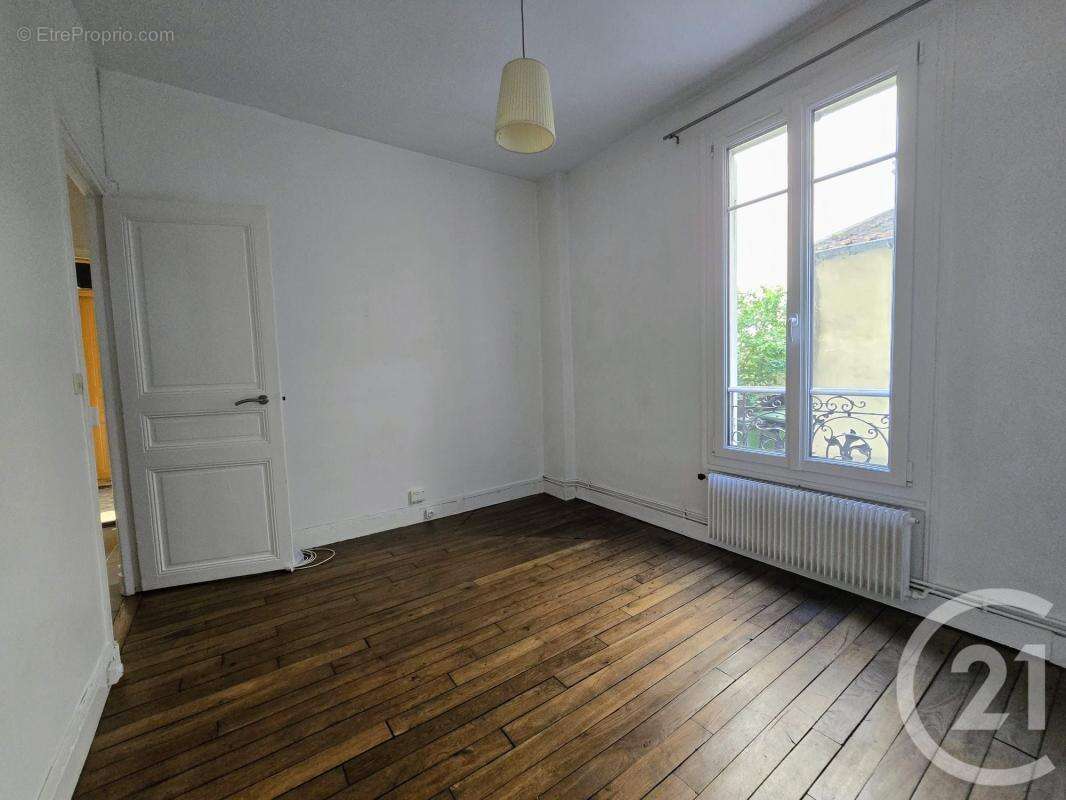 Appartement à FONTENAY-SOUS-BOIS