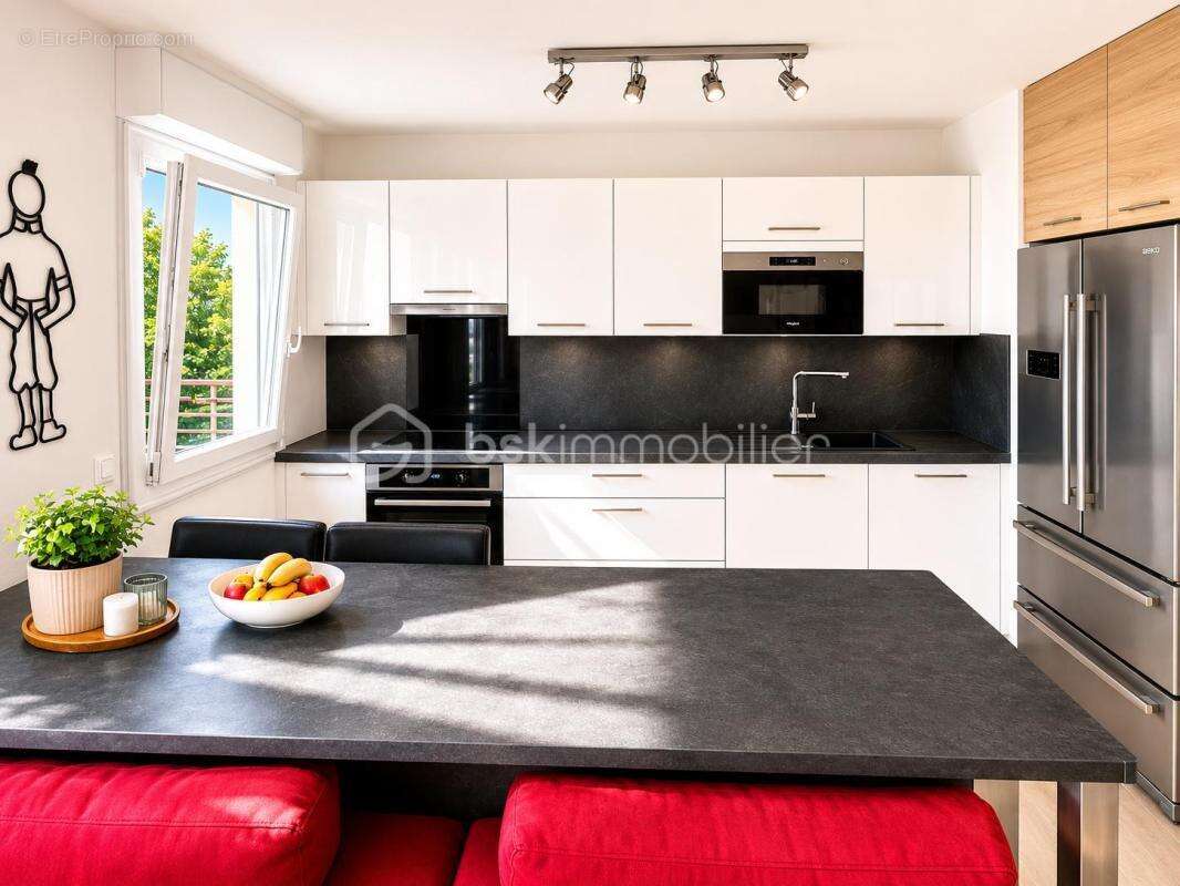 Appartement à LIVRY-GARGAN