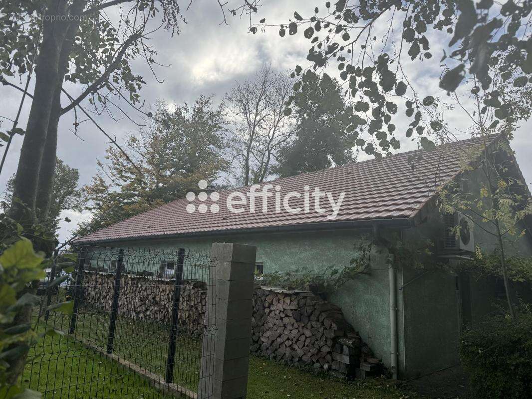 Maison à FROTEY-LES-LURE