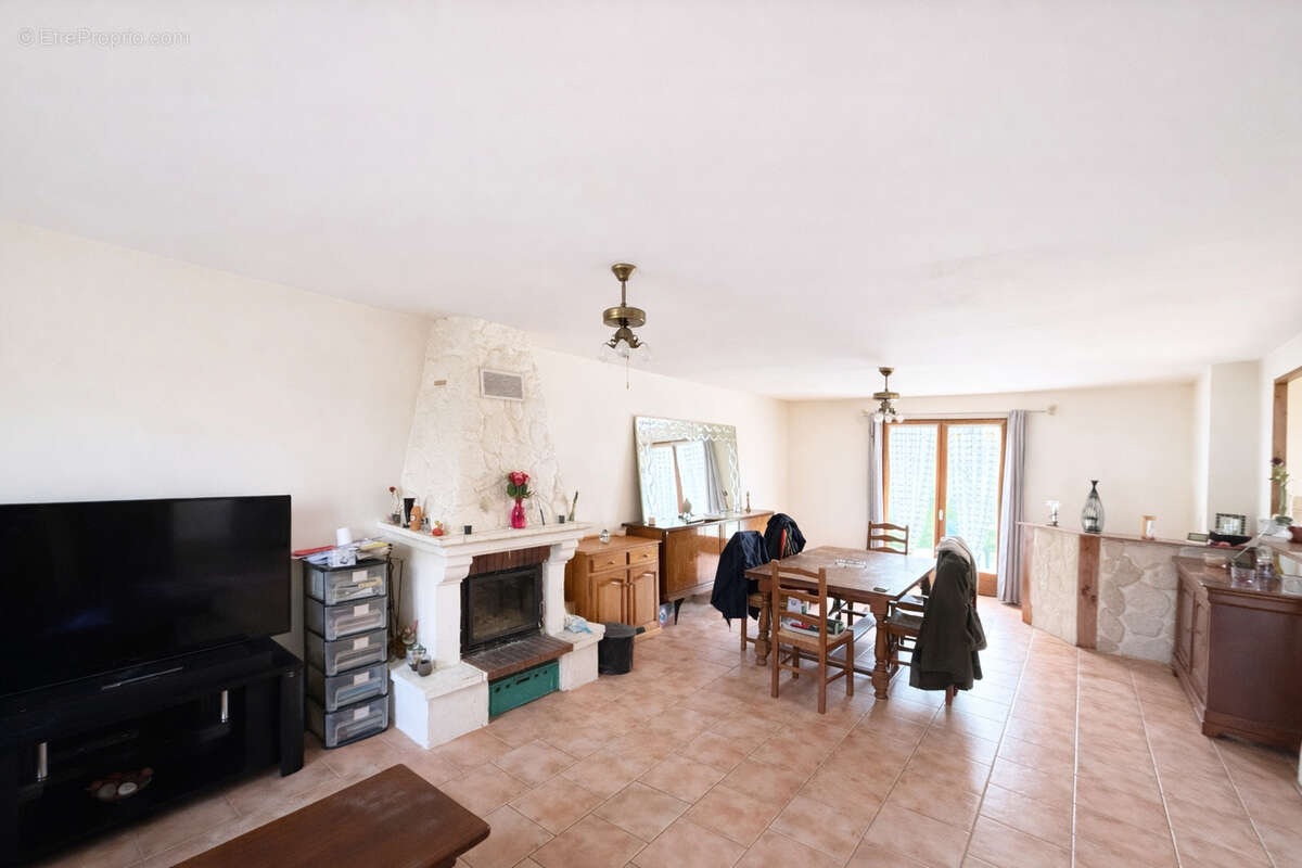 Maison à NONANCOURT
