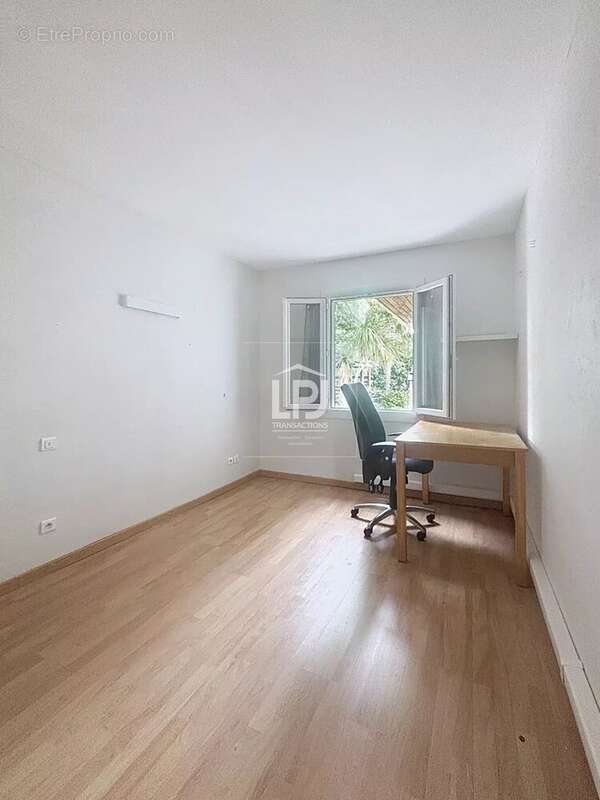 Maison à LA SALVETAT-SAINT-GILLES