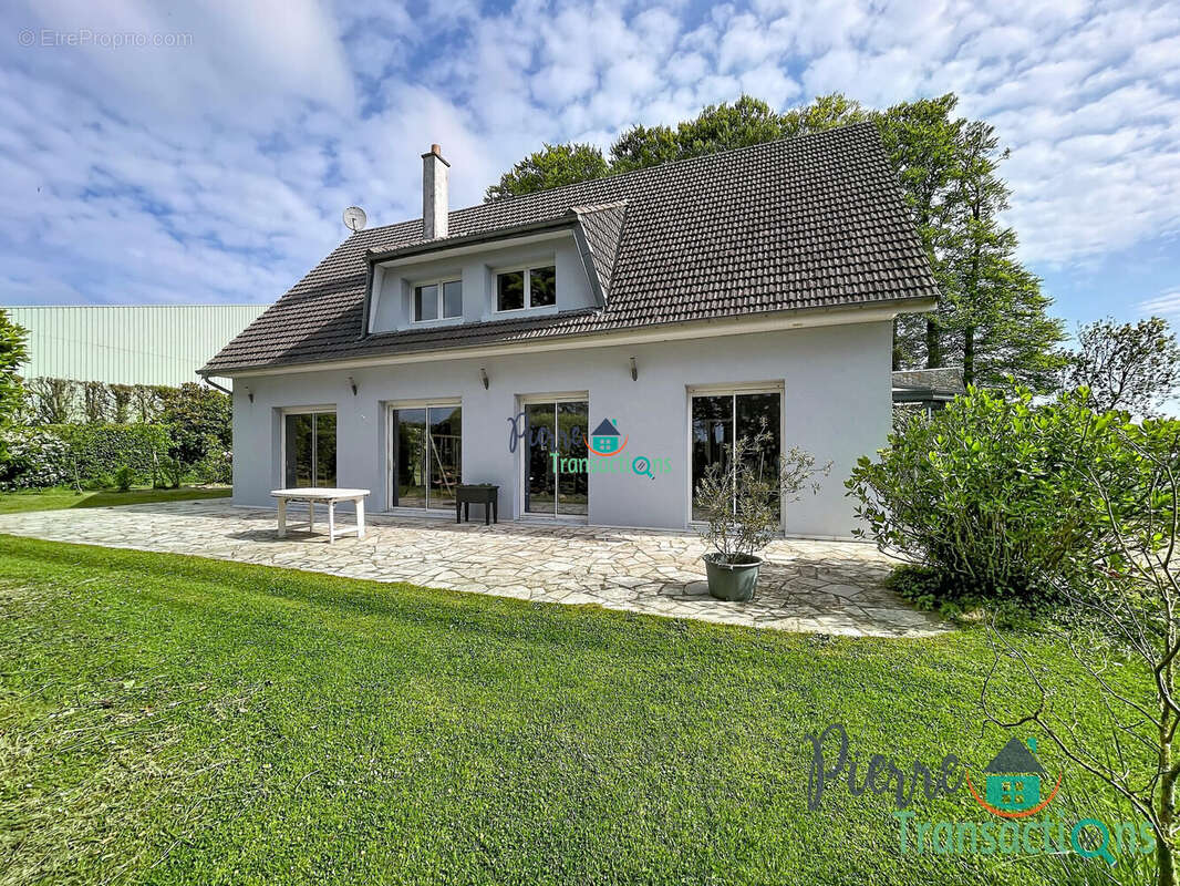 Maison à DAUBEUF-SERVILLE