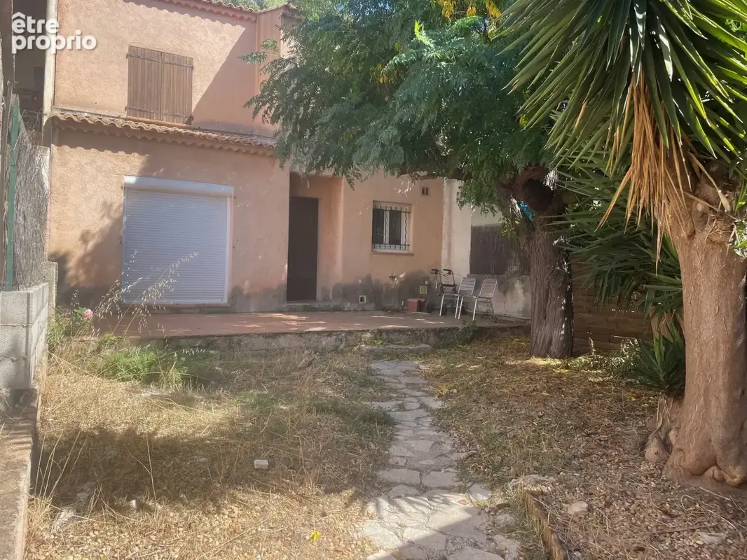 Maison 4 pièces 80 m² à vendre à Six-Fours-Les-Plages (83140) - photo 1