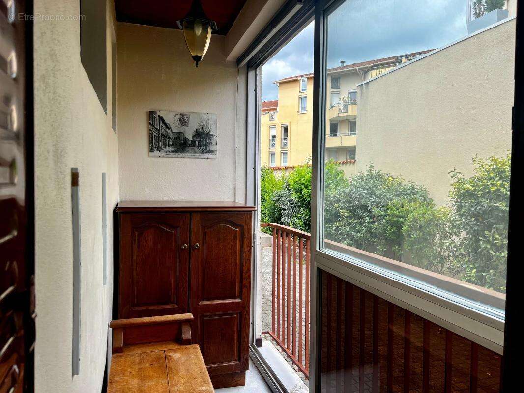 Appartement À Vendre - photo 11