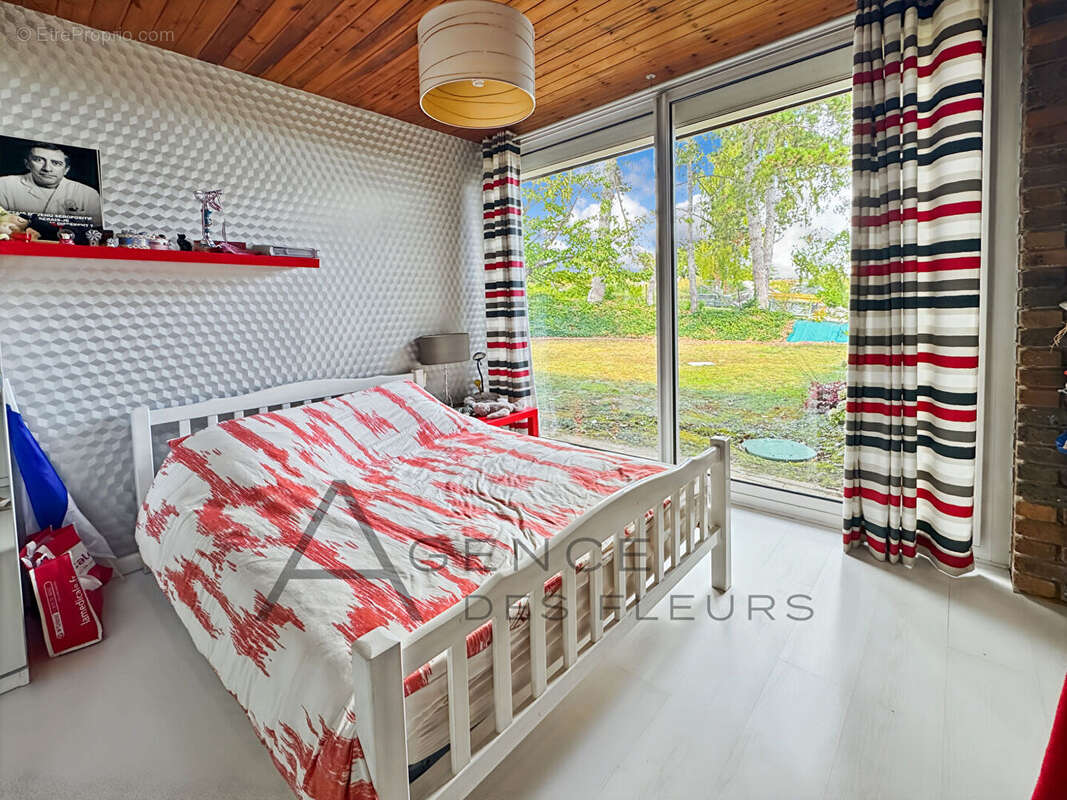 Maison à TOURVILLE-LA-RIVIERE