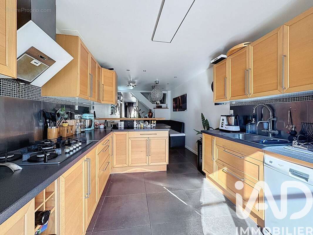 Photo 5 - Maison à CRUSEILLES