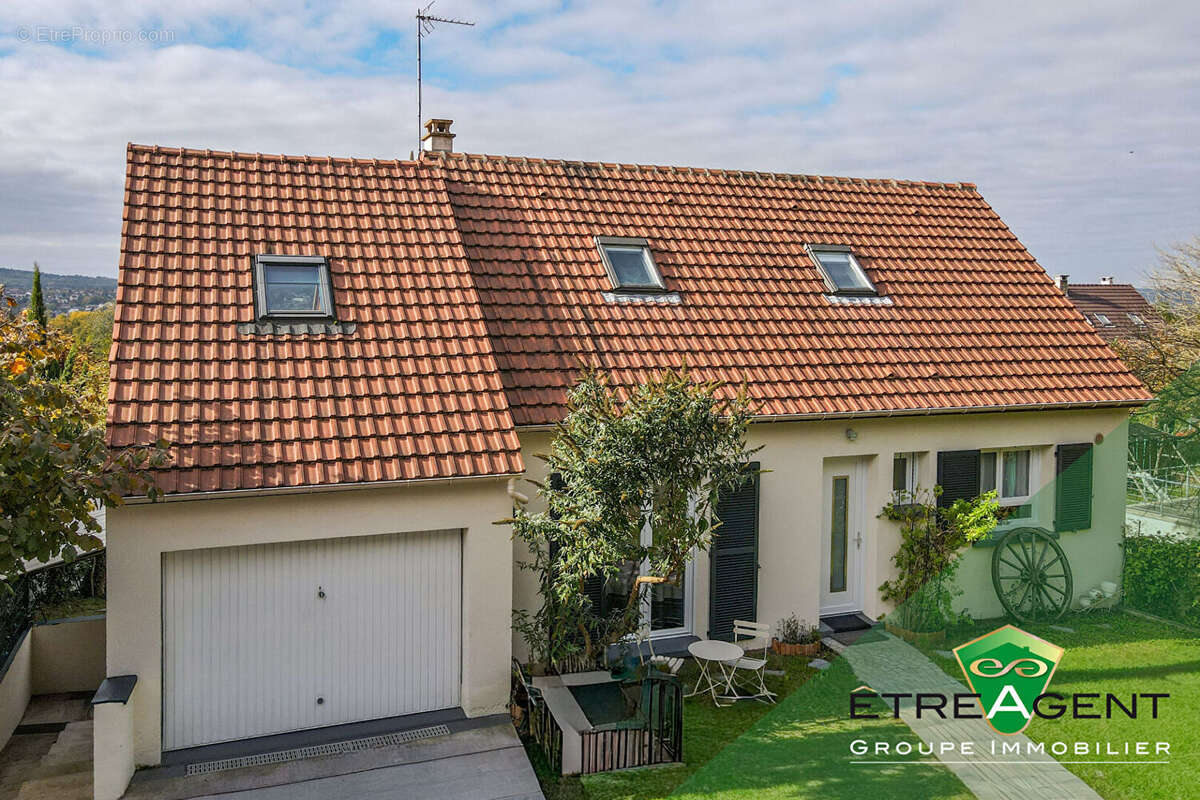 Maison à TRIEL-SUR-SEINE