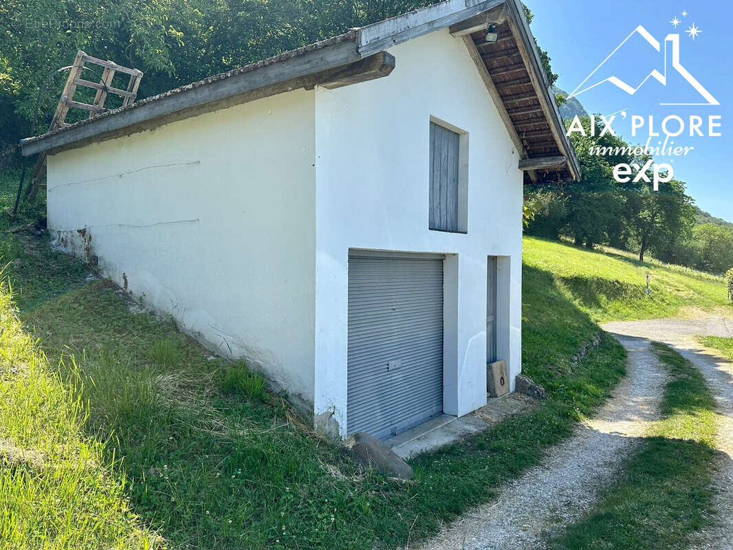 Maison à CHINDRIEUX