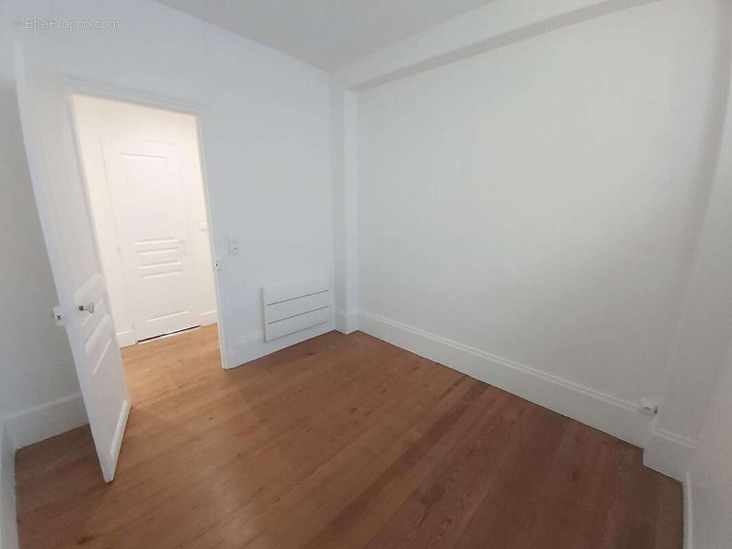 Appartement à LE RAINCY