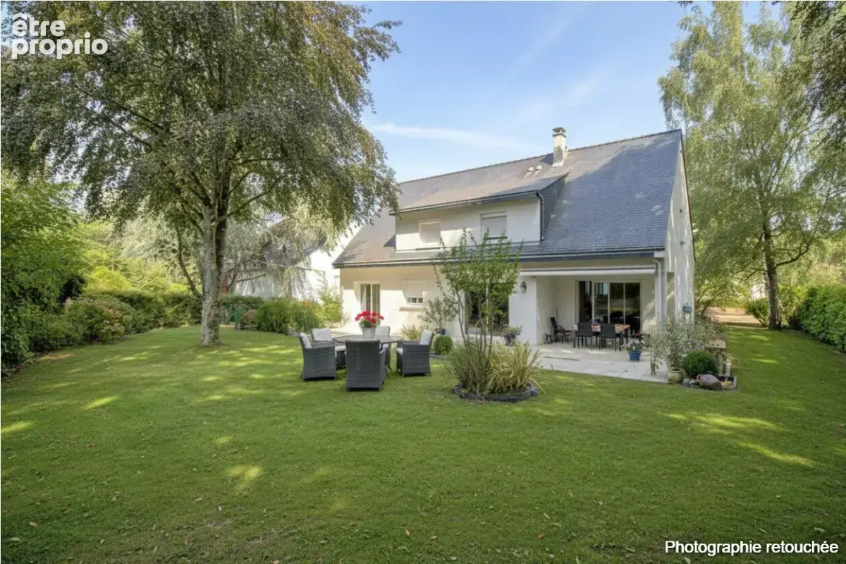 Maison au Parc de la Haye à Avrillé, 8 pièce(s) sur 190 m2 habitables - photo 11
