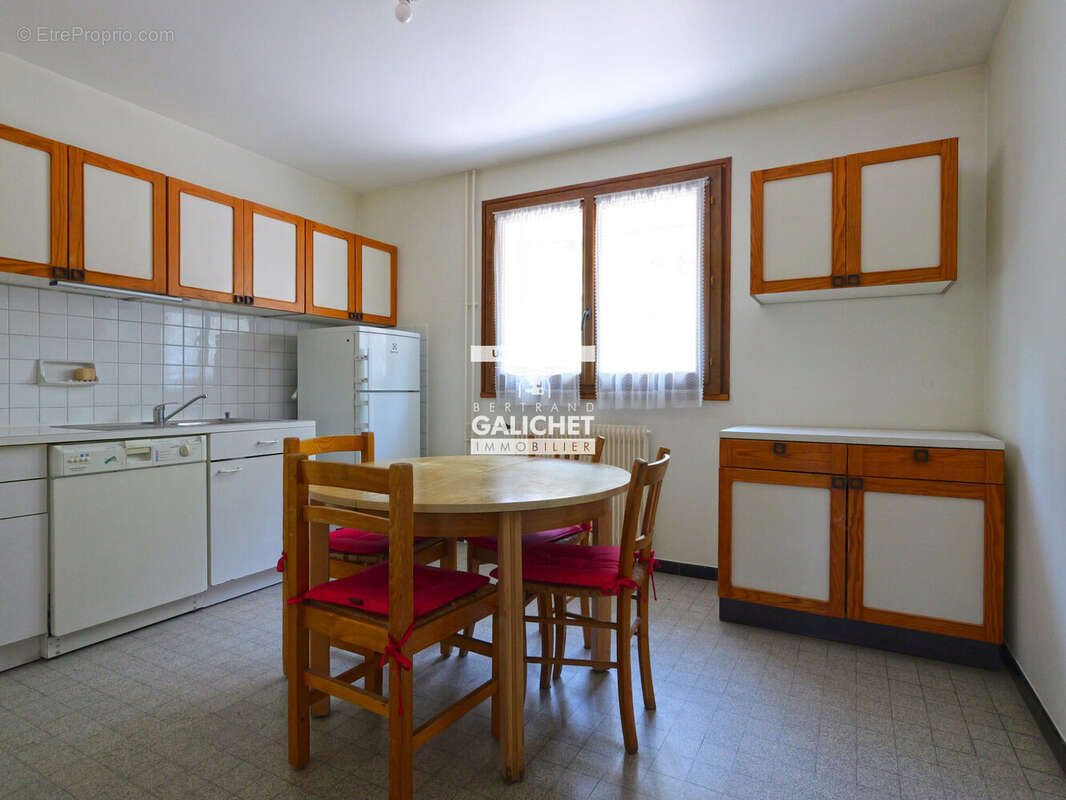 Appartement 77 m² à Gap  - photo 9