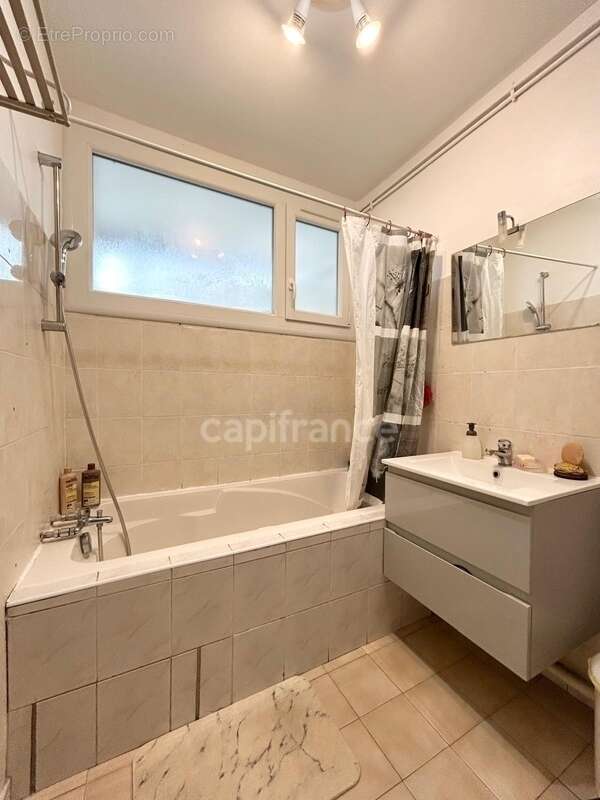 Appartement à FRONTIGNAN