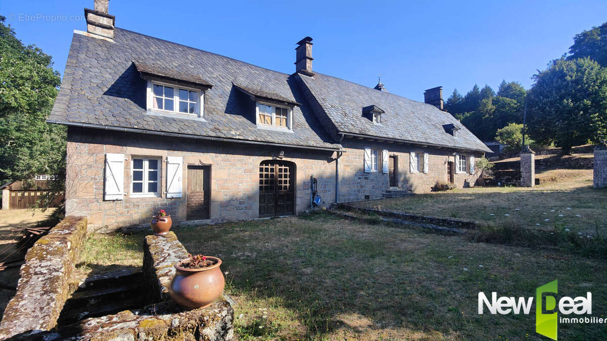 Exceptionnel Domaine sur 9ha en bordure d'étang - photo 6