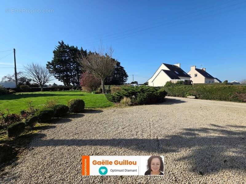 Maison à SAINT-POL-DE-LEON