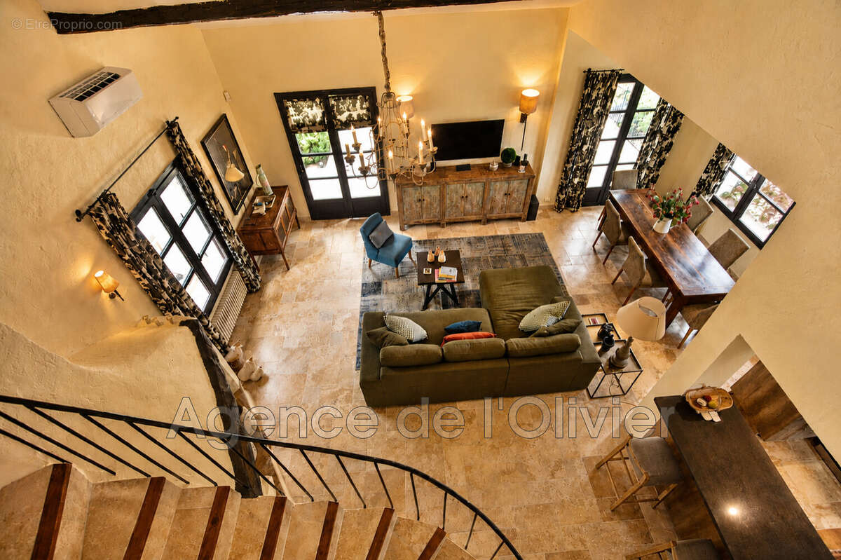 Maison 153 m² à Valbonne  - photo 4