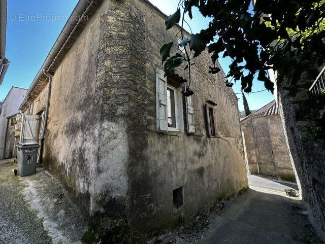Maison de village T6 à 45 min de Montpellier -Rénovée- lumineuse- polyvalente - photo 16