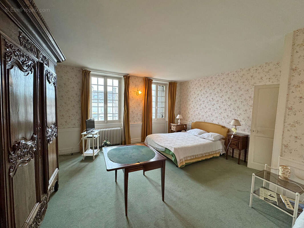 Maison à BRICQUEBEC