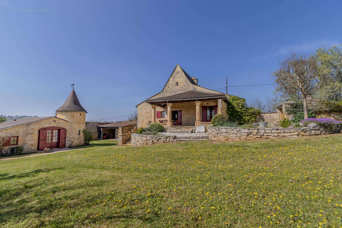 Maison à SARLAT-LA-CANEDA