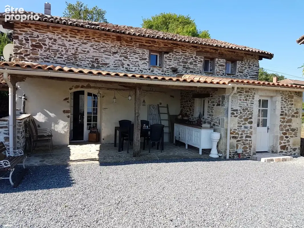 Grange aménagée offrant une vie de famille confortable dans un endroit tranquille - photo 4