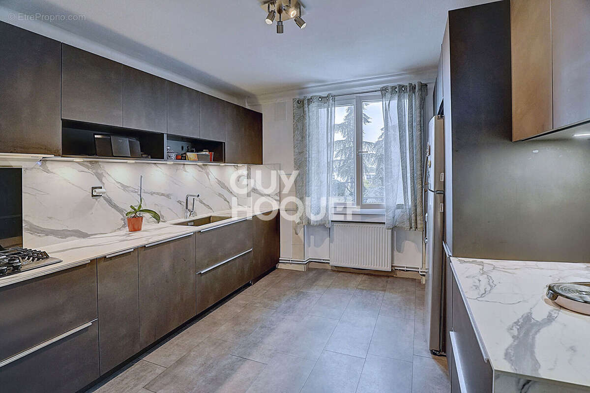 Appartement à VILLEURBANNE