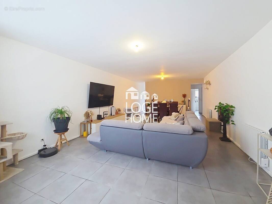 Maison à CALONNE-RICOUART