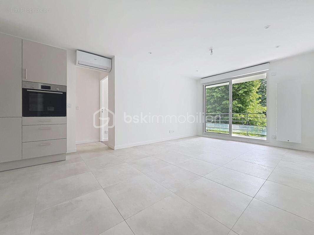 Appartement à MONTBONNOT-SAINT-MARTIN