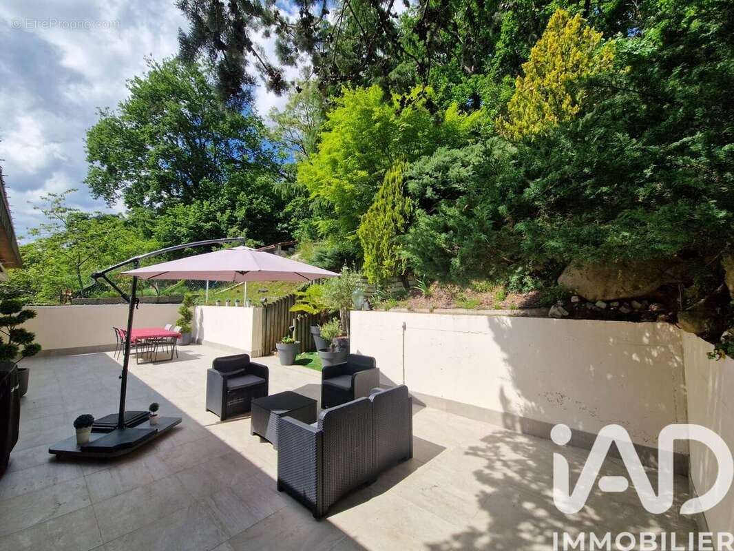 Maison 210 m² à Saulx-Les-Chartreux  - photo 5