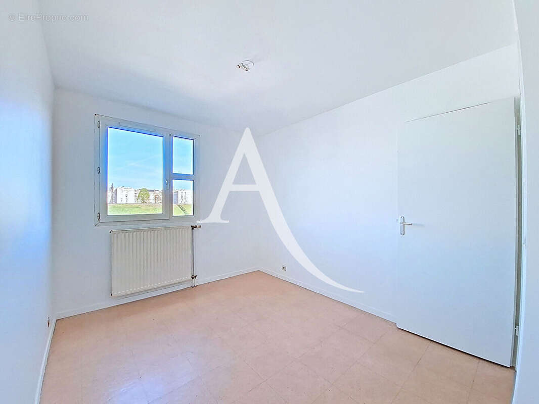 À VENDRE MASSY ATLANTIS Appartement  3 pièce(s) - photo 9