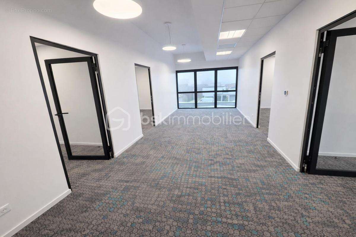 Immeuble tertiaire neuf d’exception – Prestations premium  – Accessibilité idéale - photo 14