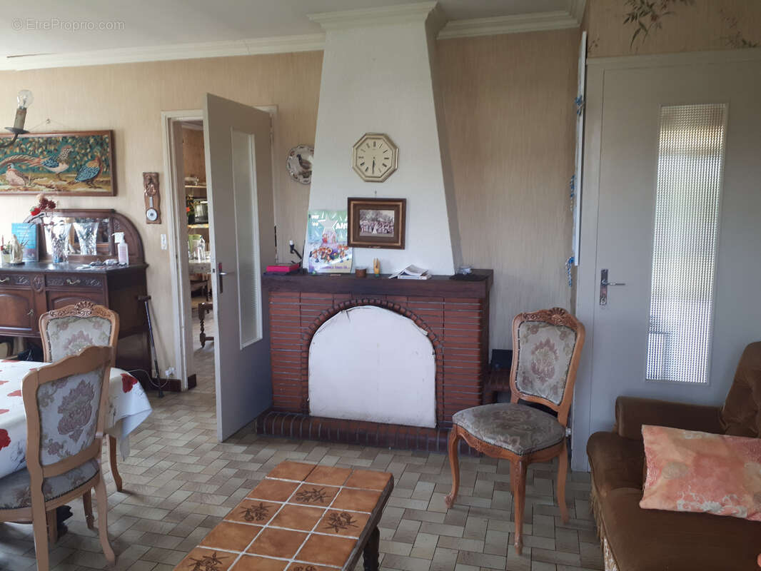 Maison à LES ORMES