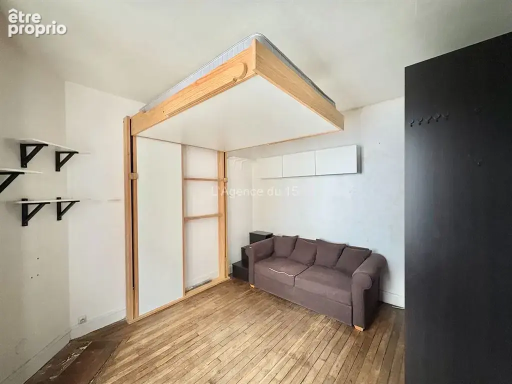 Convention / studio 19,20m² / calme et clair / proche metro / commerces et marche / - photo 2