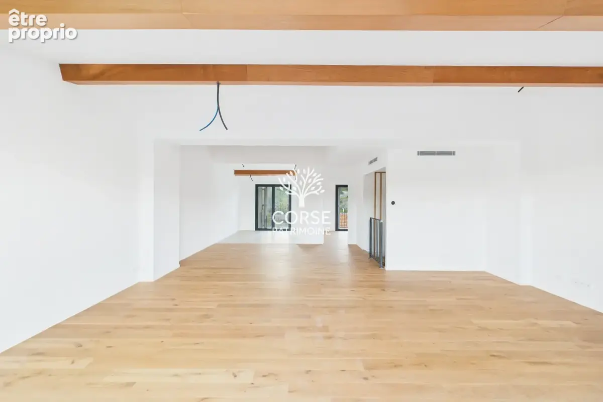 Vue mer en coeur de ville - Appartement T4 DUPLEX NEUF - photo 5