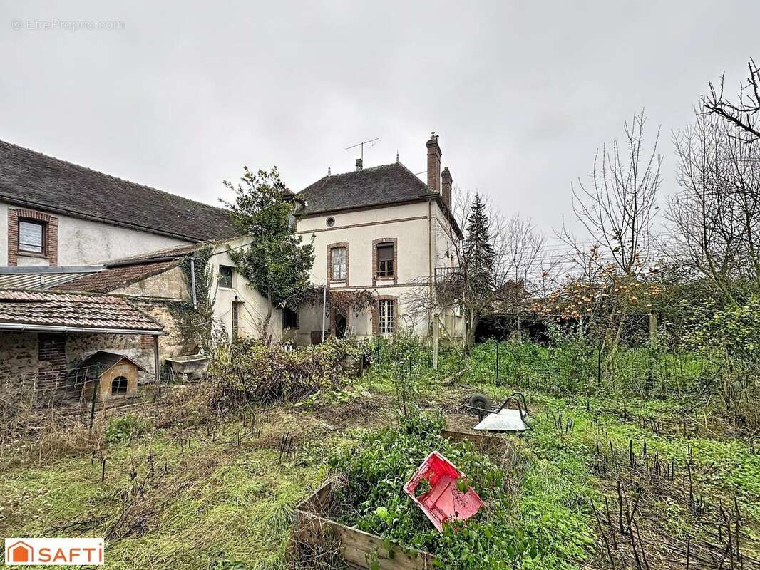 Photo 7 - Appartement à VILLENEUVE-SUR-YONNE
