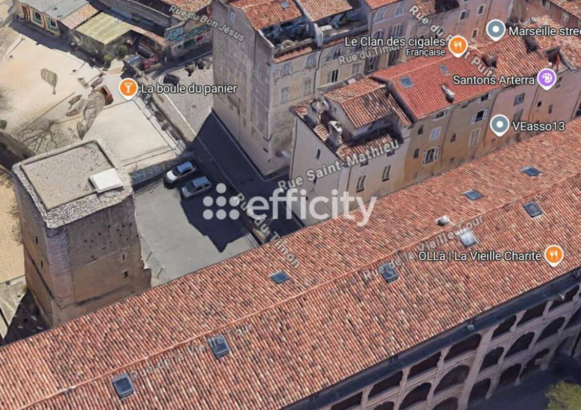 Appartement à MARSEILLE-2E