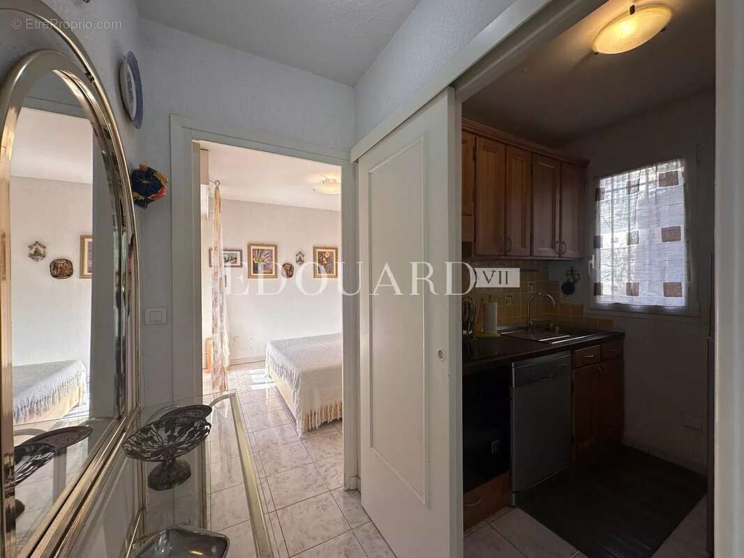 Appartement à ROQUEBRUNE-CAP-MARTIN