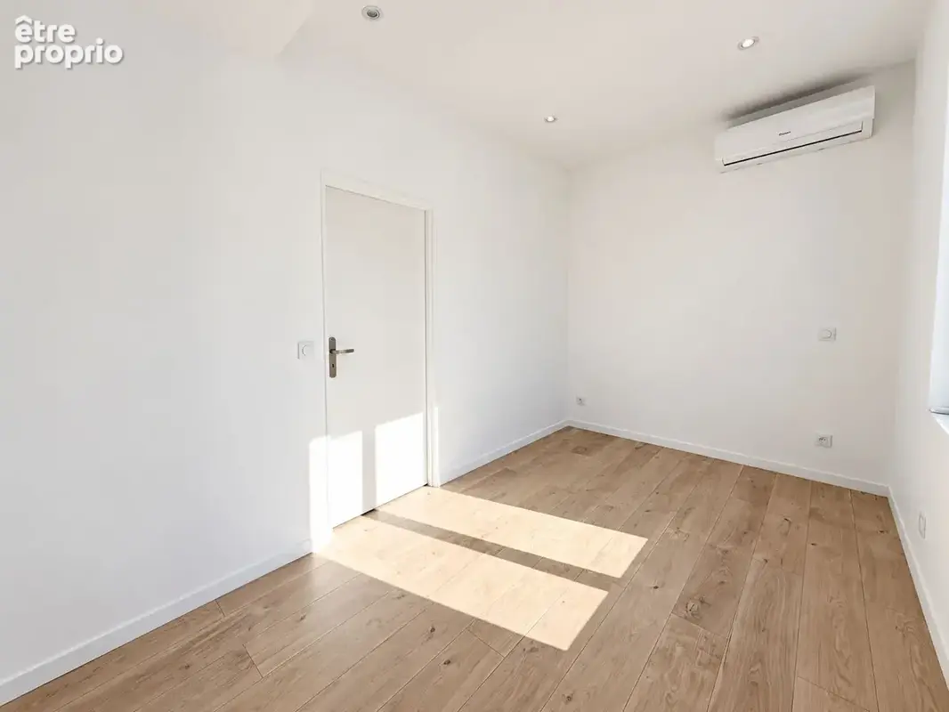 Maison T4 rénovée avec cour - secteur Jamin REIMS - photo 10