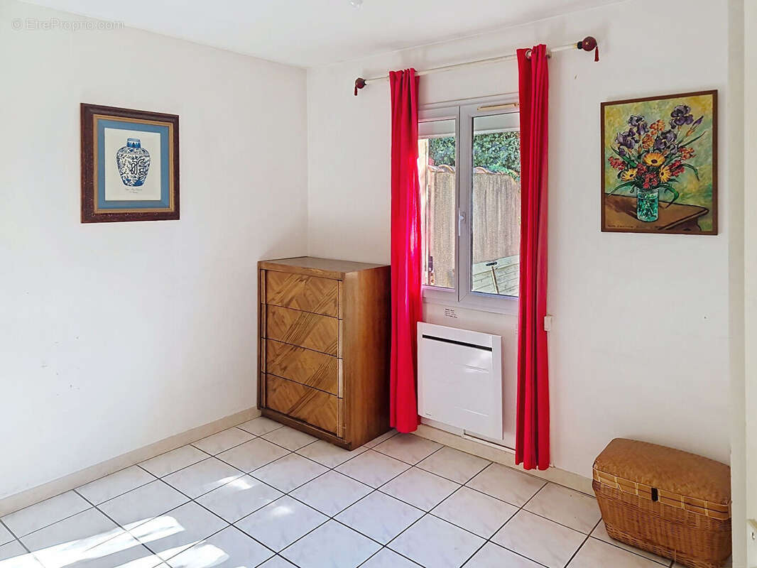 Maison à LES ANGLES