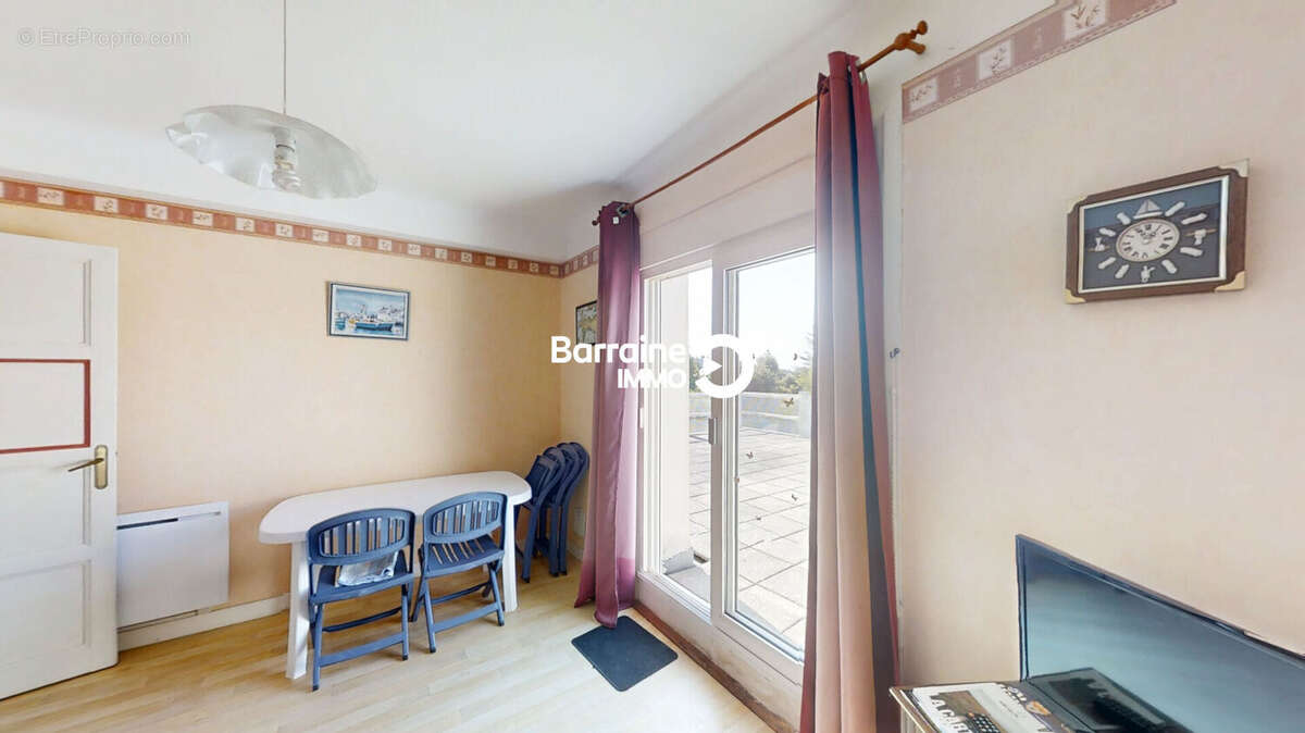 Appartement Crozon 3 pièces, 61.41 m² avec terrasse et espace de stockage privatif - photo 3