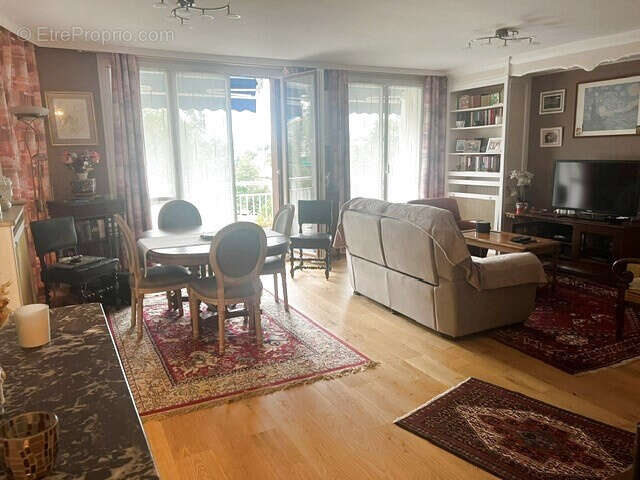 Appartement à RAMBOUILLET