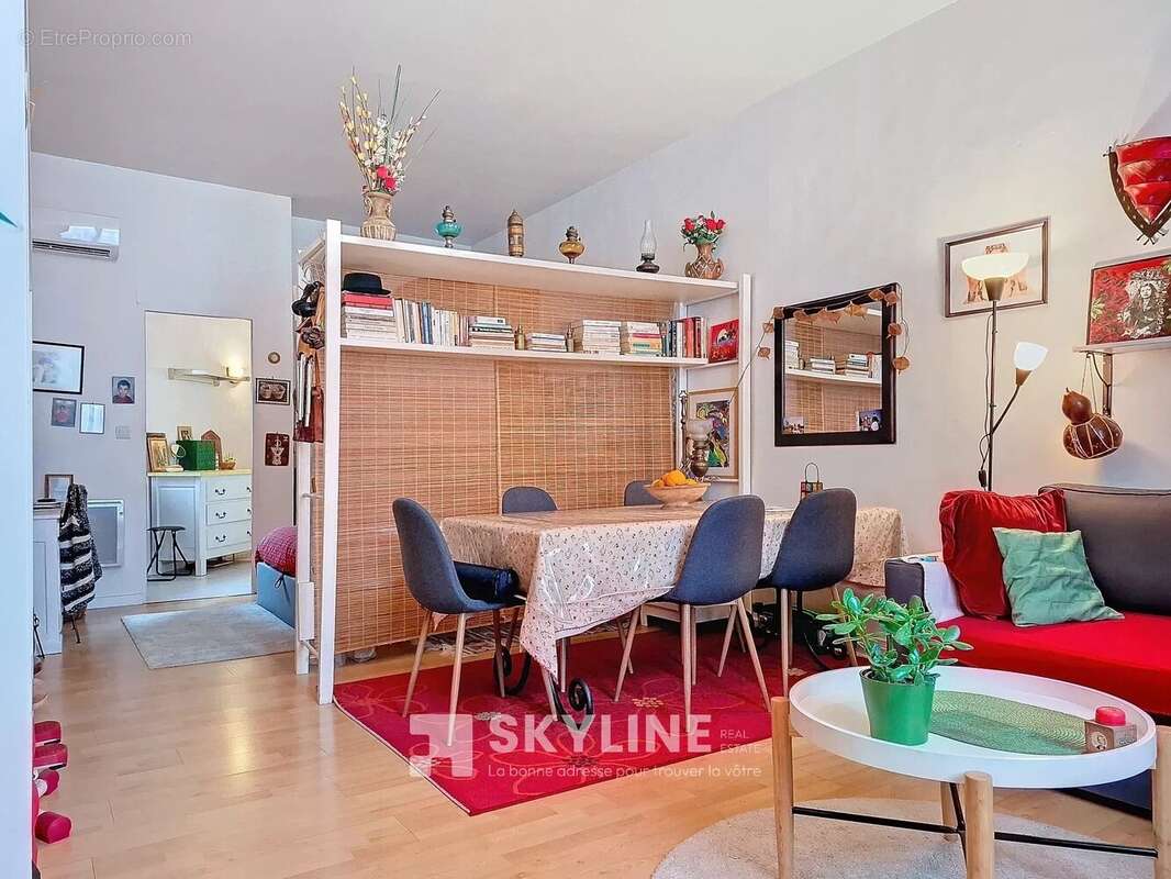 Appartement à MARSEILLE-6E