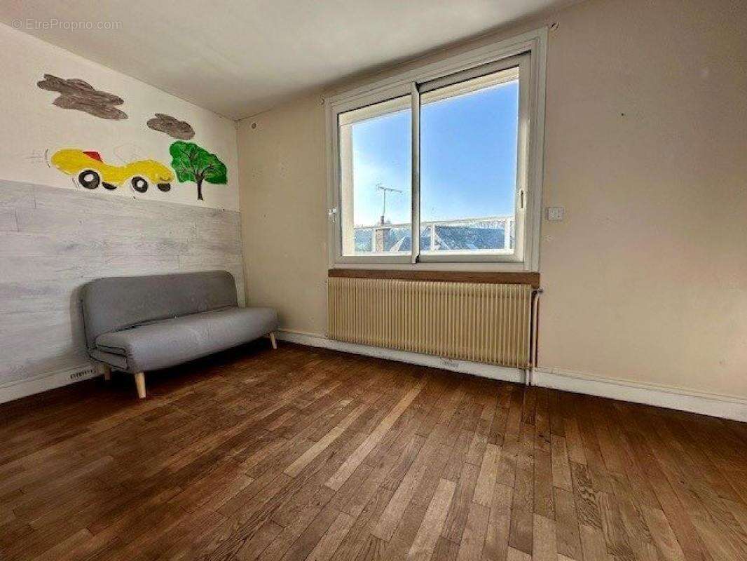 Maison à SAINT-CALAIS