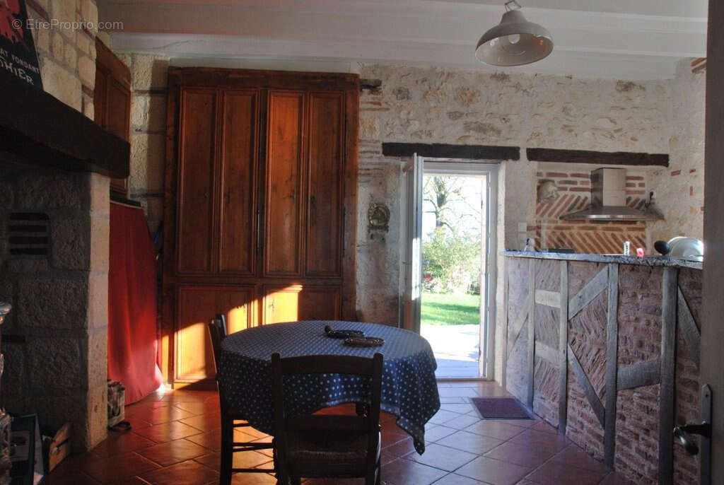 Maison à TOURNON-D&#039;AGENAIS