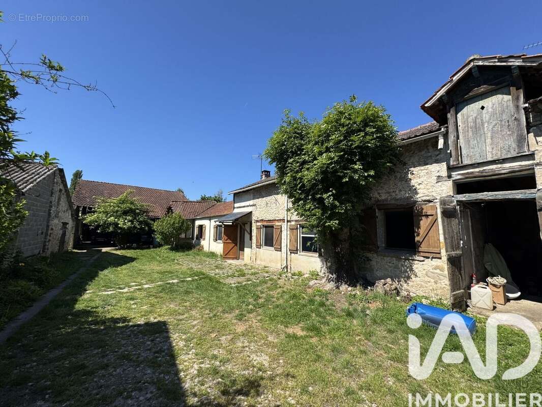 Photo 4 - Maison à ETAMPES
